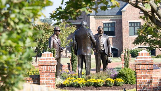 Sculptures out the front of Smithfield Foods in Virginia.