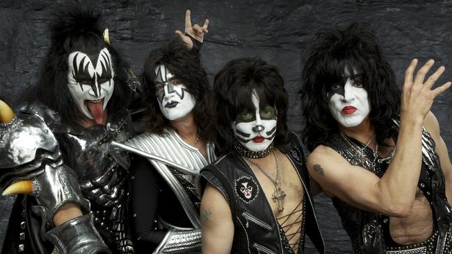 Paul Stanley: Original Kiss Lineup Reunion 'Doesn't Make Sense