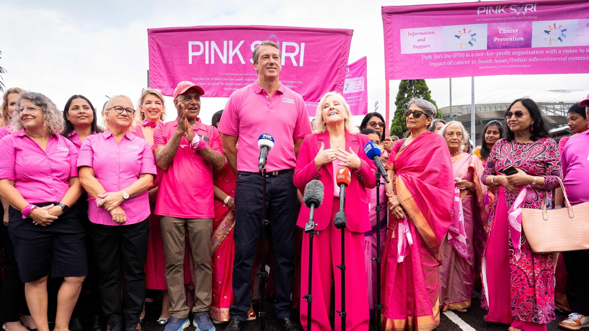 ‘Pretty special’: Seventeenth Pink Test underway at Sydney Cricket Ground