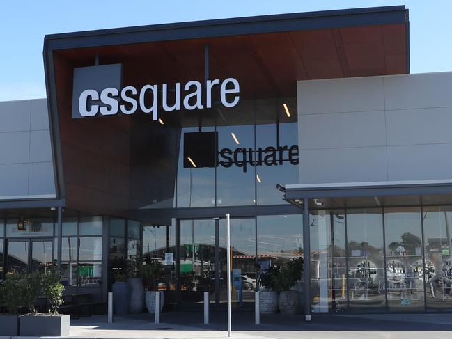 Shopping centre rocked by machete scare