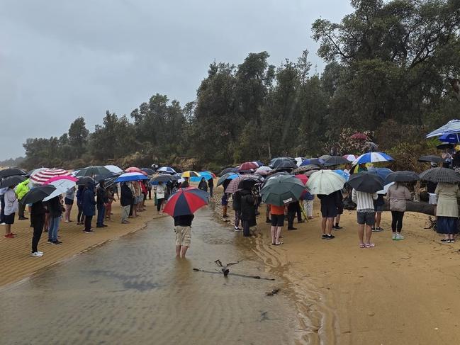 Phillip Island residents are living on the brink of disaster, with coastal erosion at a popular beach putting hundreds of homes at risk of collapsing into the ocean.