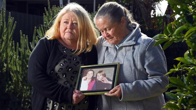 Daniel Sheppard’s sisters Denise Scarborough and Jenny Smitham want to know why Carol’s report of an attempted abduction was not made public at the time. Picture: Tom Huntley