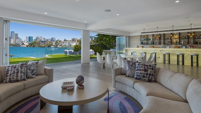 Real Estate: 3 Baden Rd, Neutral Bay