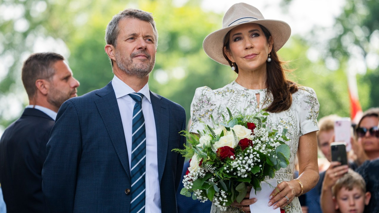 King Frederik and Queen Mary’s PDA moment stuns