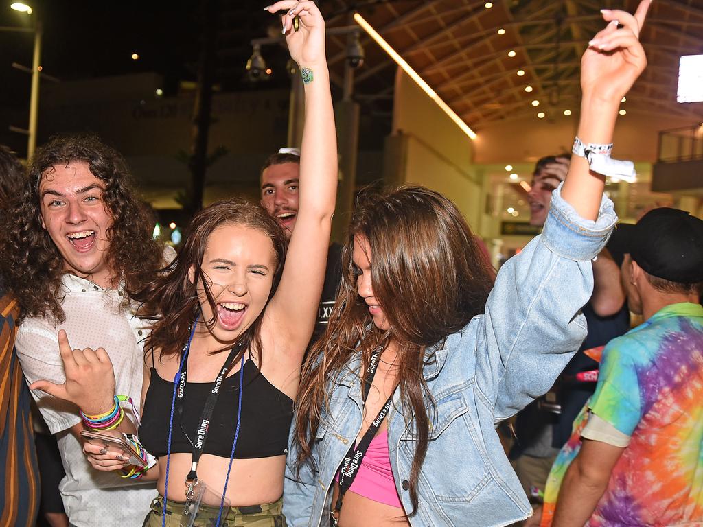 Schoolies Gold Coast Dark Side Of Infamous Beach Parties The Advertiser 