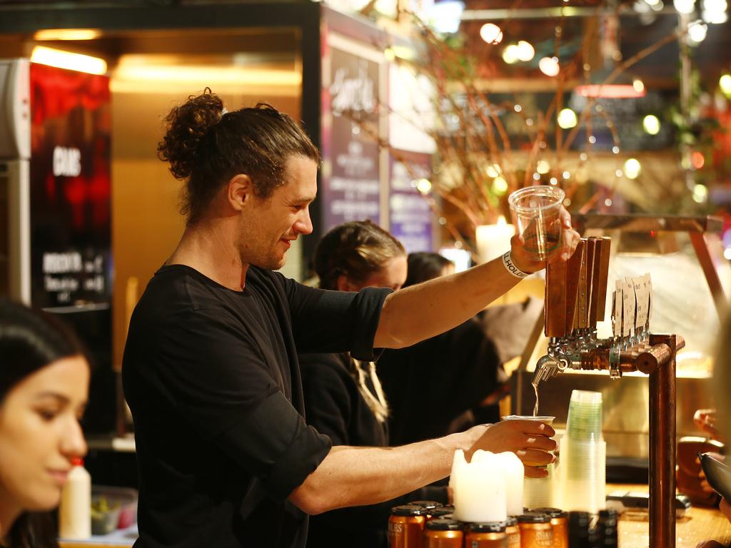 The final night of Dark MOFO Winter Feast saw large crowds putting stall holders under the pump. Picture: MATT THOMPSON