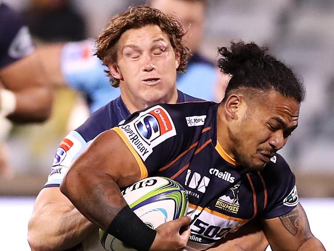 CANBERRA, AUSTRALIA - AUGUST 22: Solomone Kata of the Brumbies is tackled during the round eight Super Rugby AU match between the Brumbies and Waratahs at GIO Stadium on August 22, 2020 in Canberra, Australia. (Photo by Mark Kolbe/Getty Images)