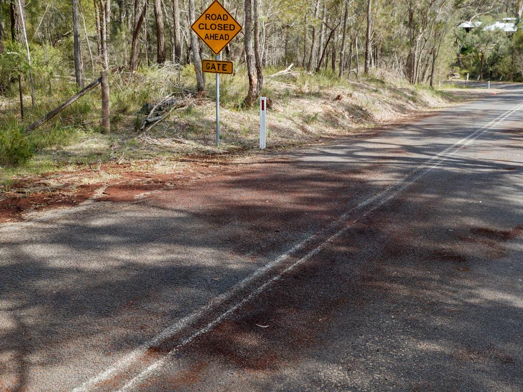 Sawdust on the road on Wilton Park Rd near where the body of the 15 year old boy was found. Picture: NewsWire / Max Mason-Hubers