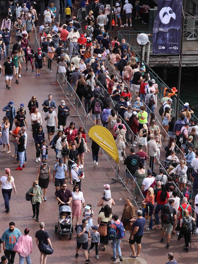 Long lines for the Manly Ferry on Sunday. Picture: David Swift