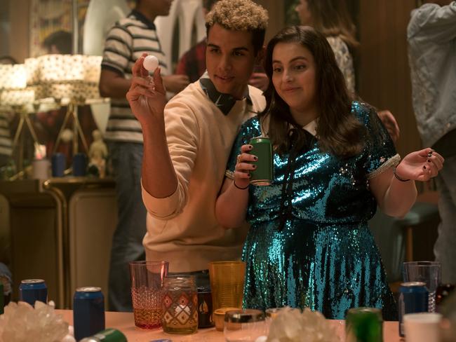 Mason Gooding stars as Nick and Beanie Feldstein as Molly in Booksmart.