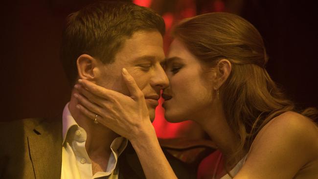 Tanya (Yuval Scharf) puts the moves on Alex Godman (James Norton) in McMafia.