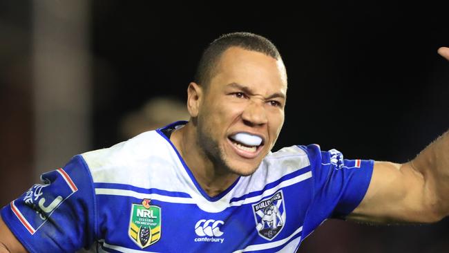 Moses Mbye of the Bulldogs. Pic Mark Evans