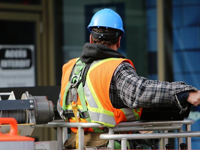 Construction, tradesman, tradie, building, site, worker, high-vis, hi-vis, crane, generic shots.