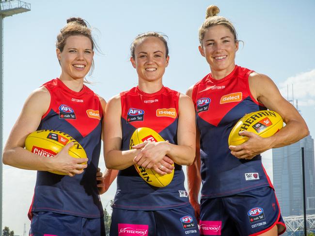 Melbourne captain Daisy Pearce & vice-captains Elise O'Dea (L) and Mel Hickey (R). Picture: Mark Stewart