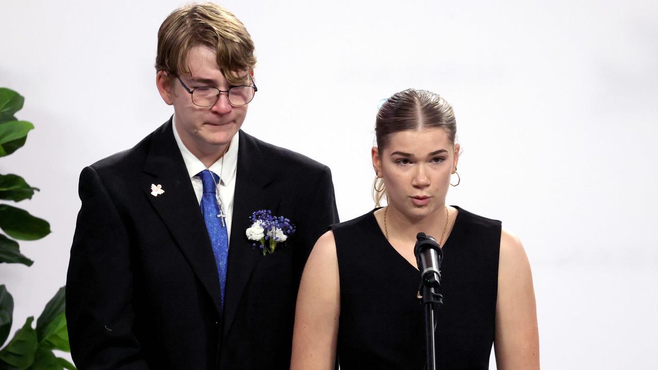 Imogen and Joseph Mollee share memories of and tributes for their sister Jocelyn.