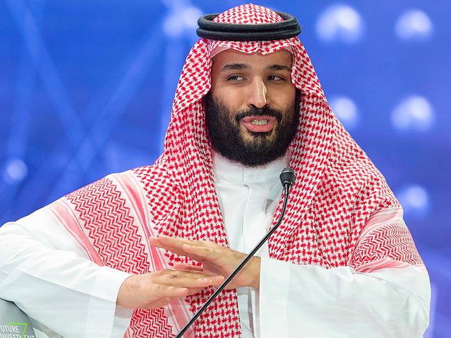 A handout picture provided by the Saudi Royal Palace on October 24, 2018, shows Saudi Crown Prince Mohammed bin Salman speaking during a joint session of the Future Investment Initiative (FII) conference in the capital Riyadh, which included the Crown Prince of Bahrain and the Lebanese Prime Minister. (Photo by Bandar AL-JALOUD / Saudi Royal Palace / AFP) / RESTRICTED TO EDITORIAL USE - MANDATORY CREDIT "AFP PHOTO / SAUDI ROYAL PALACE / BANDAR AL-JALOUD" - NO MARKETING - NO ADVERTISING CAMPAIGNS - DISTRIBUTED AS A SERVICE TO CLIENTS