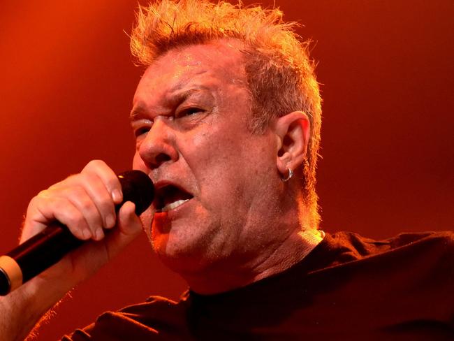 Australian rock icon Jimmy Barnes has revealed he plans to relax and get close to nature when he arrives in the Far North to headline Savannah in the Round later this year.