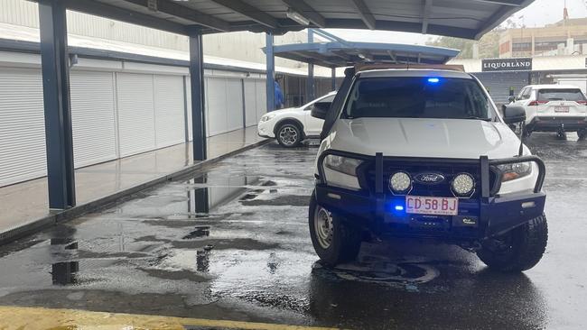 Emergency services cordoned off the Alice Springs Coles as a crime scene on Tuesday May 27. Picture: Gera Kazakov