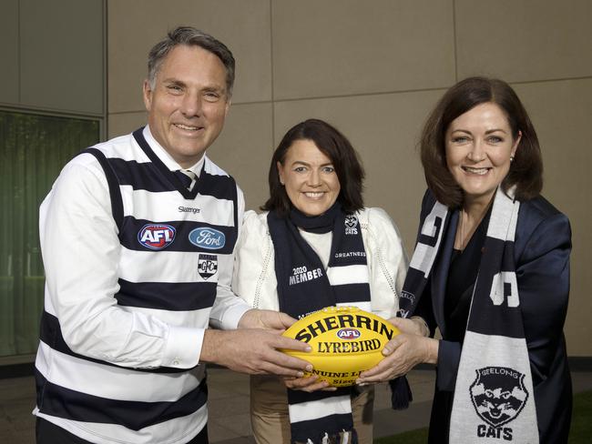 CANBERRA, AUSTRALIA-NCA NewsWire Photos: 23 OCTOBER 2020.Geelong supporters Senator Sarah Henderson, Richard Marles and Libby Coker in Parliament House in Canberra getting ready for the footy grand-final this weekend.Picture: NCA NewsWire / Gary Ramage