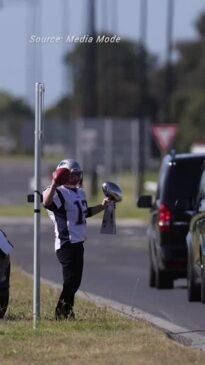 Fan's hilarious act as Tom Brady arrives in Australia