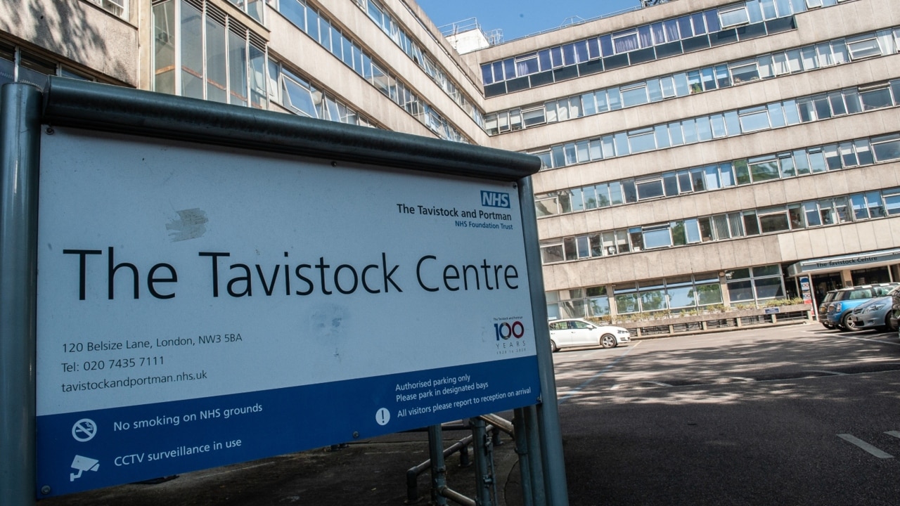Many young people ‘let down’ by gender clinic professionals