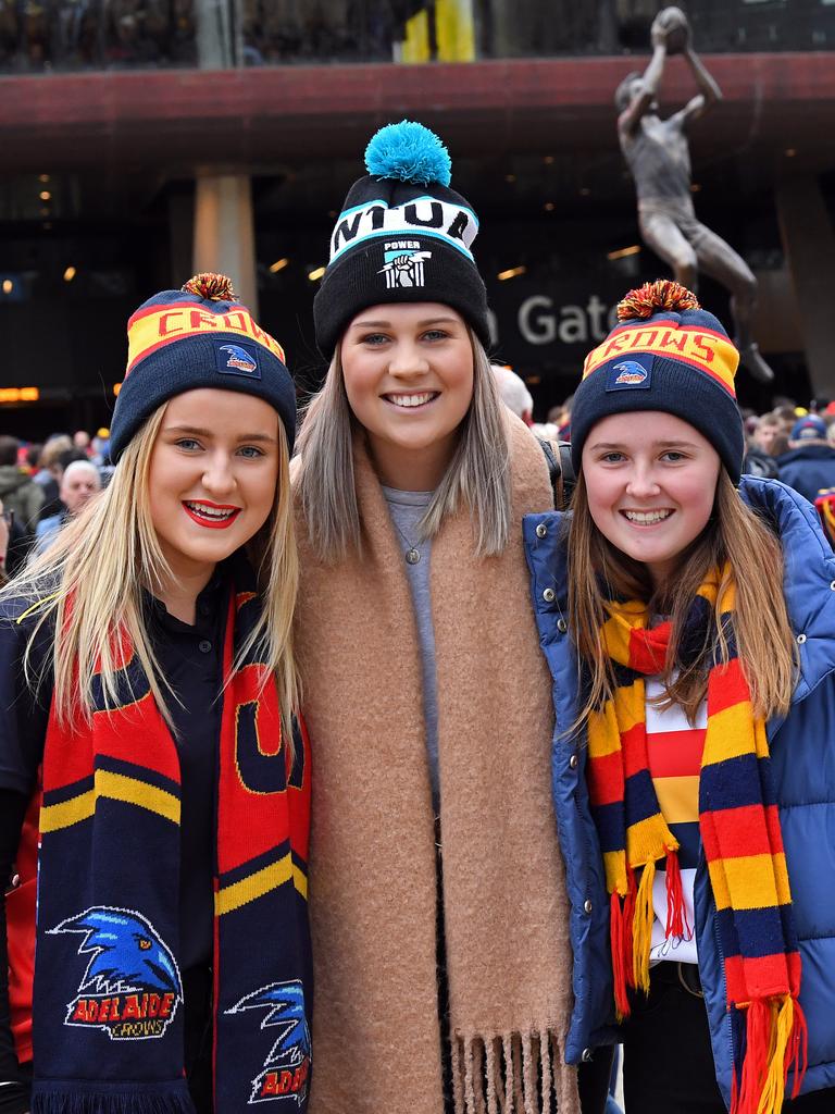 Fans Mikailia Lipinski, 17, Airlie Mackintosh, 19, and Gabrielle Lipinski, 14, all of Victor Harbor. Picture: Tom Huntley