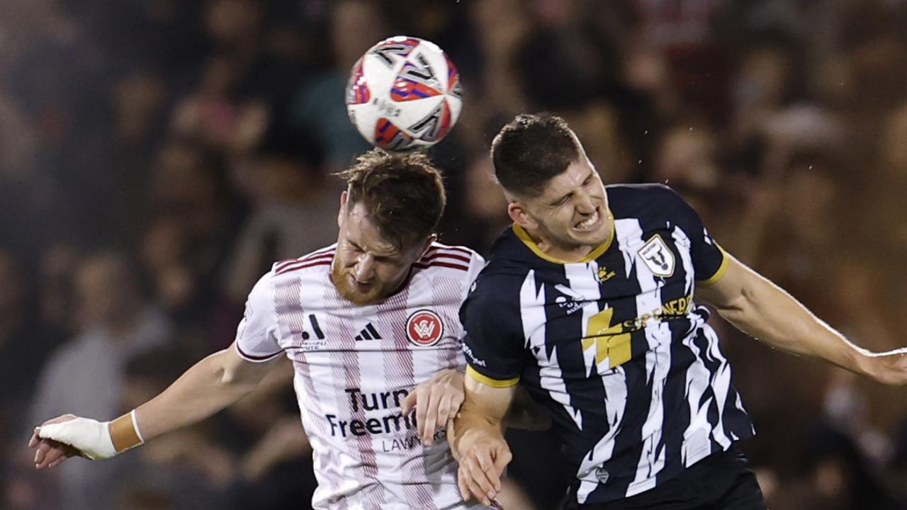 Wanderers lock in home elimination final