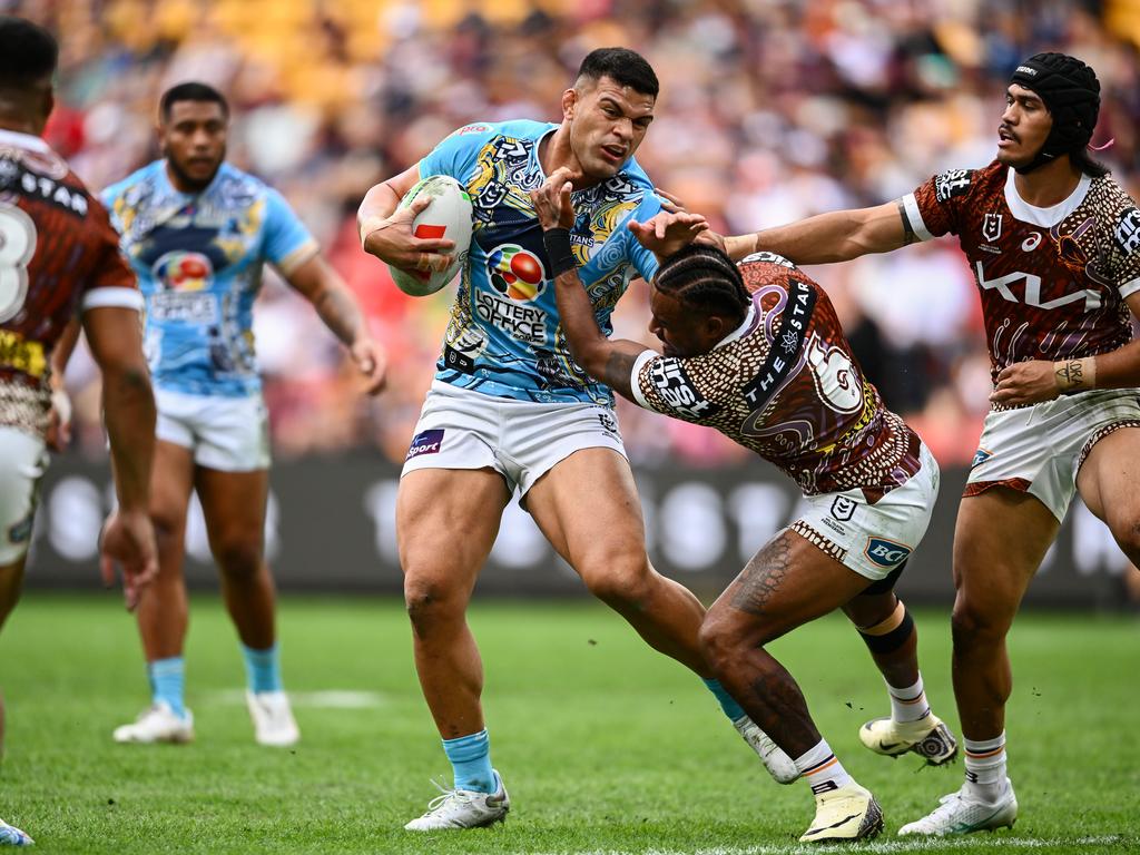 David Fifita in a barnstorming mood.