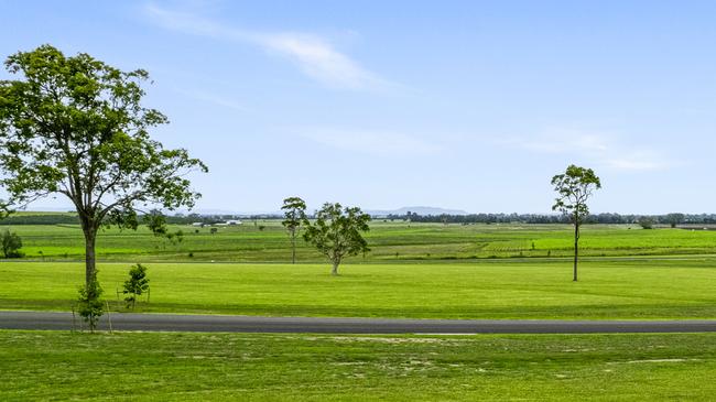 A section of Reardons Lane, Swan Bay in northern NSW.