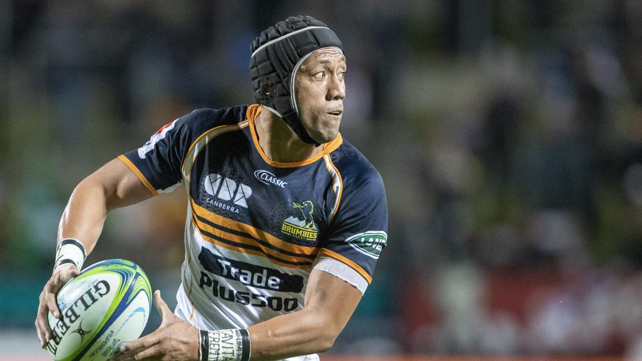 Christian Lealiifano has yet to make a decision on his playing future in Canberra beyond 2017.