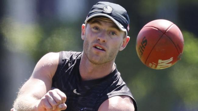 NCA. MELBOURNE, AUSTRALIA. 11th November 2024. AFL.  Collingwood training at Olympic Park .  Tom Mitchell of the Magpies  on the first official day back for the 1-4 year players .  Picture: Michael Klein