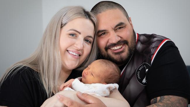 Jessica and Shayde Aupouri with their surprise baby Wynter. Picture: GRANT WELLS