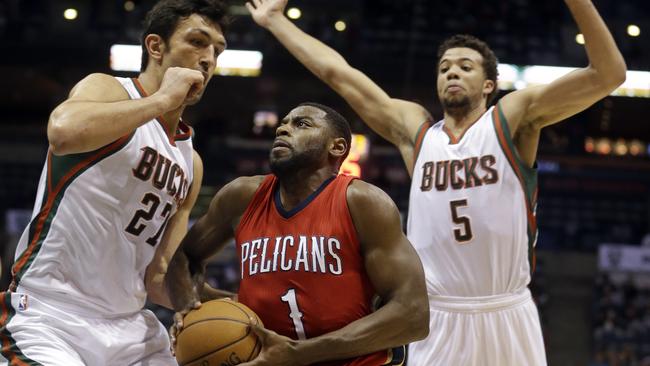 New Orleans Pelicans' Tyreke Evans drives against Milwaukee Bucks.