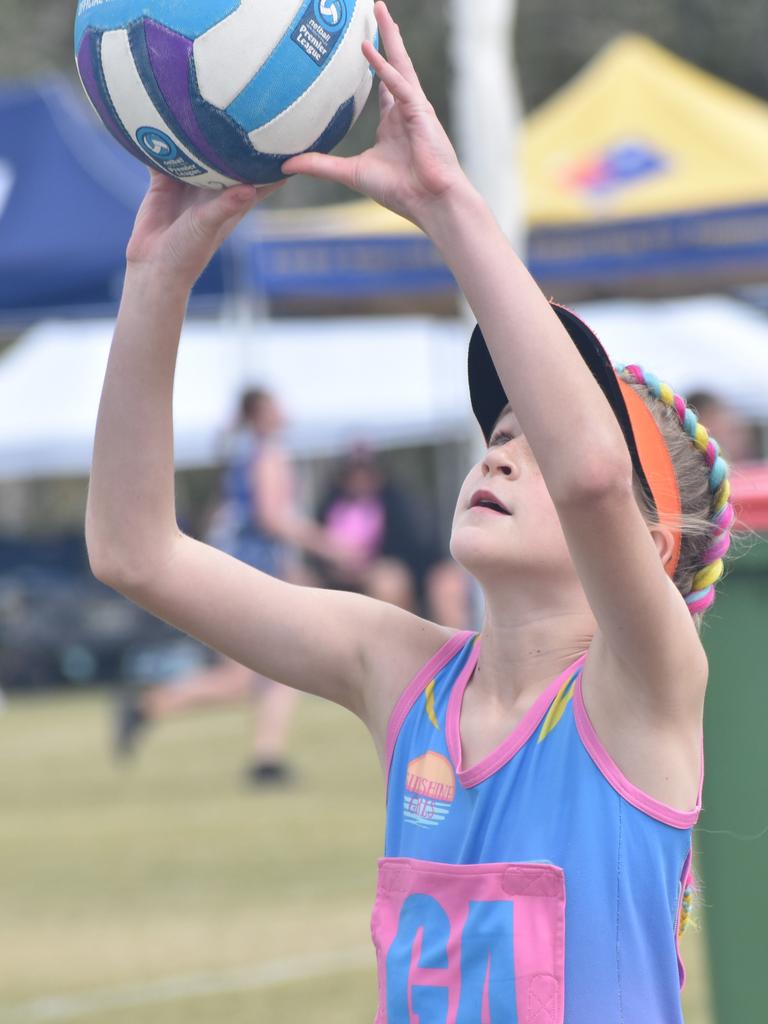 On court at the Cap Coast Junior Netball Carnival at the Barmaryee Multi Sports Precinct, Yeppoon, on August 11, 2024. Photo: Pam McKay