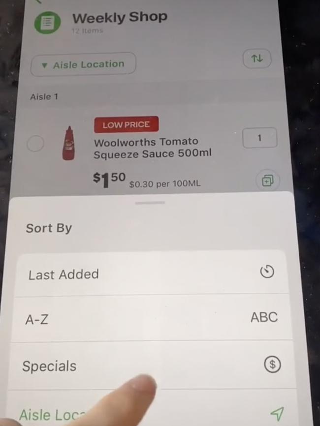 Once you’ve made your list on the app, select to sort it by aisle location. Picture: TikTok/@woolworths_au.