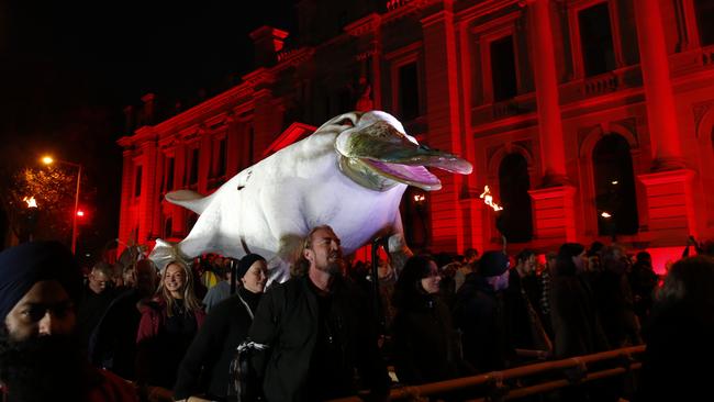 Dark MOFO 2023Thousands of people watched Ogoh-ogoh go up in flames at Dark Park on Sunday evening. Thousands of people watched the procession of Ogoh-ogoh before he was sacrificed in flames at Dark Park.