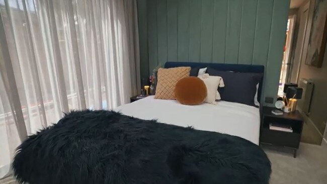 The judges called Luke and Josh's room 'luxe and sexy'.