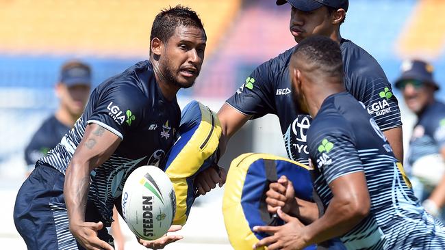 Ben Barba doing some ball-work at Cowboys pre-season training. Picture: Zak Simmonds