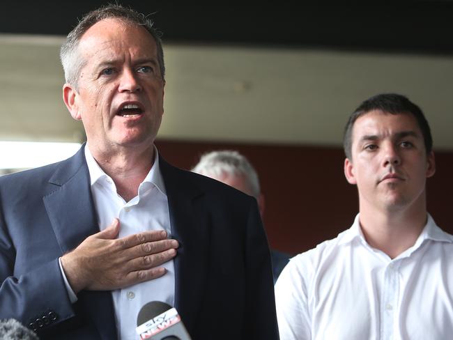 Opposition Leader Bill Shorten with Labor candidate for Flynn Zac Beers