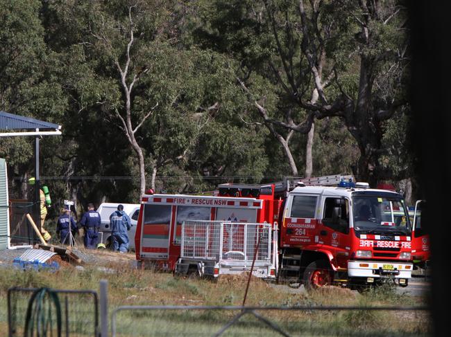 COONABARABRAN, AUSTRALIA - NewsWire Photos MAY 6, 2025:  Police and Fire crews on scene at a home in Emu Lane, Coonabarabran where two children were found dead yesterday.Picture: NewsWire / Dean Marzollla