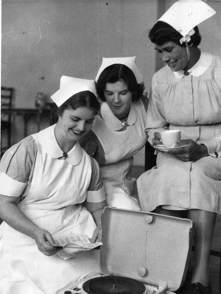 Lois O'Donoghue (later Lowitja O'Donoghue) right with SA nurses (l-r) Ronda Hooper, and Carmel Clech.