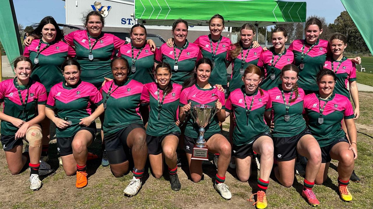 Dubbo College won the All Schools Country Championship this season.