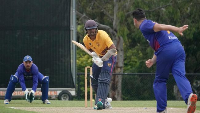 Prajay Paramesh batting for Kingston Hawthorn. Picture: Valeriu Campan