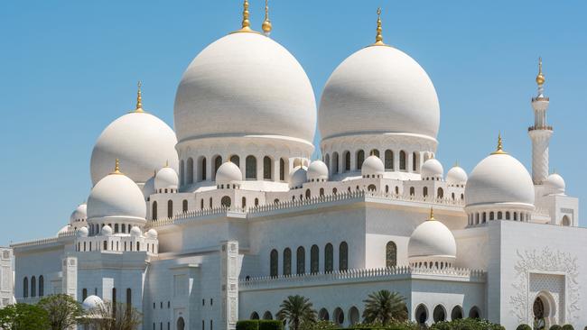 Best Things To Do On An Abu Dhabi Stopover 