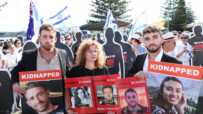 Israel families at Bondi. Picture: John Feder/The Australian.