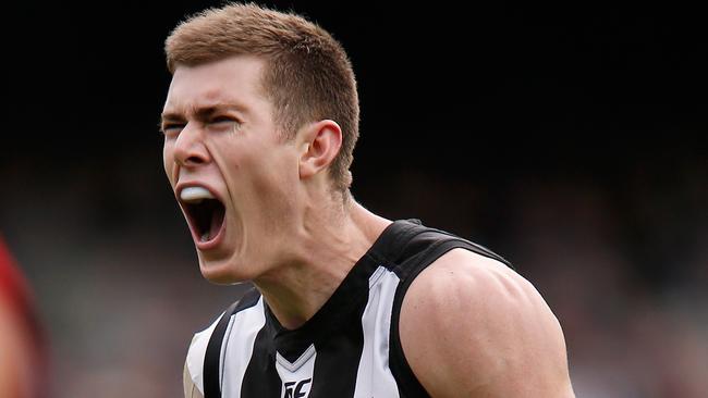 American ruckman Mason Cox has re-signed with Collingwood. (Photo by Darrian Traynor/Getty Images)