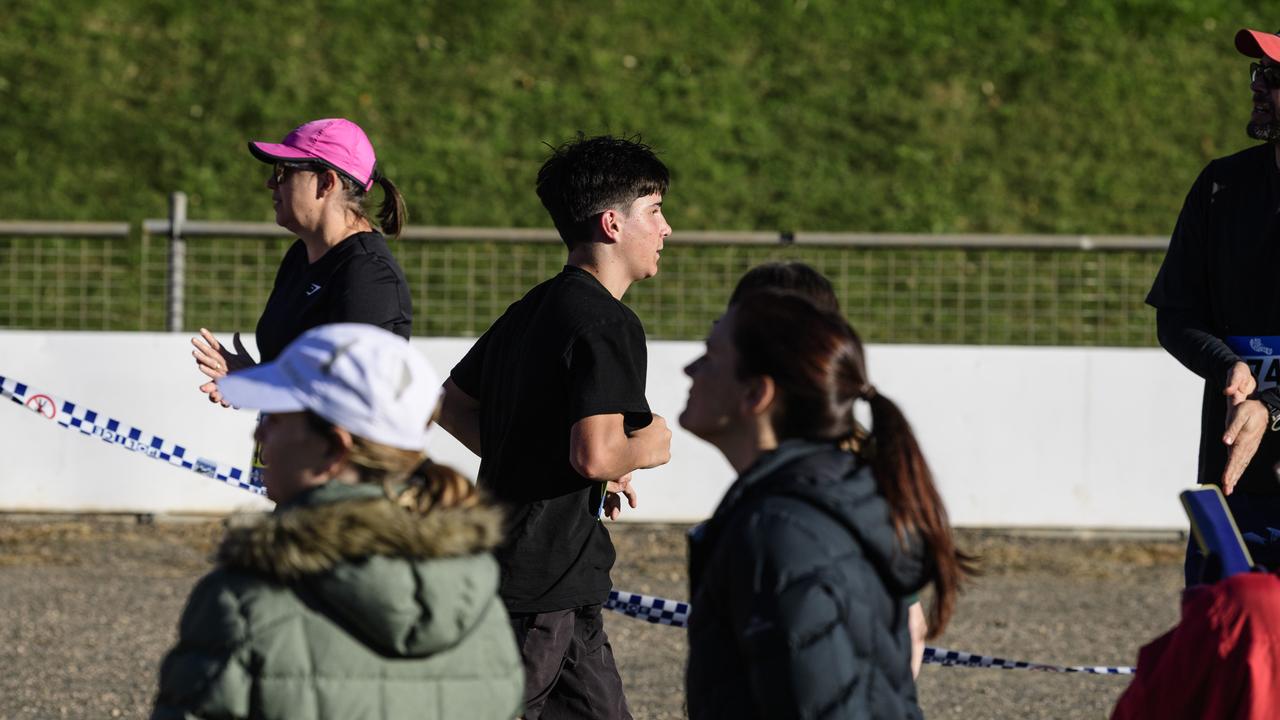 Solo runner Oscar MacAvoy in the 40 for Fortey relay at Toowoomba Showgrounds, Sunday, June 8, 2025. Picture: Kevin Farmer