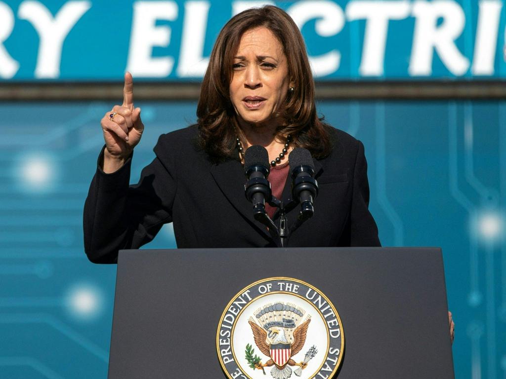 Vice President Kamala Harris has faced a recent staff exodus, and White House officials have been quick to pour water over rumours of a “sinking ship”.