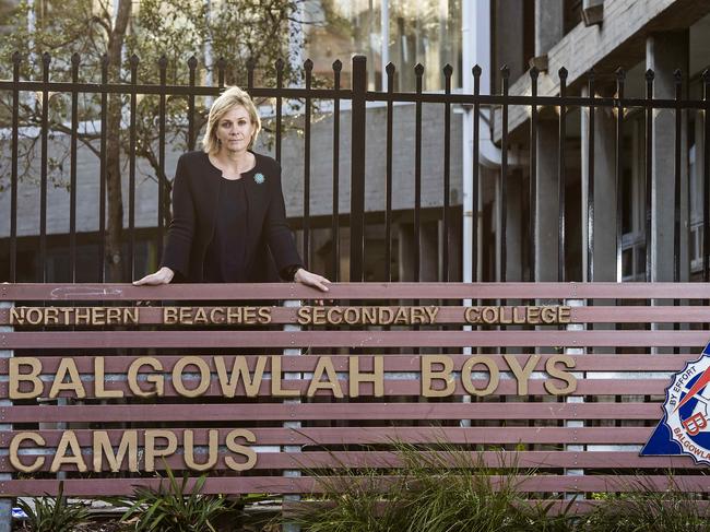 Member for Warringah Zali Steggall outside Balgowlah Boys Campus at Balgowlah on Thursday, 26 September, 2019. As local member, Ms Steggall is concerned about the state of disrepair at the school. (AAP IMAGE / Troy Snook)