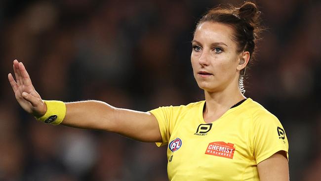 Eleni Glouftsis is a trailblazer in the umpiring fraternity. Picture: Michael Klein